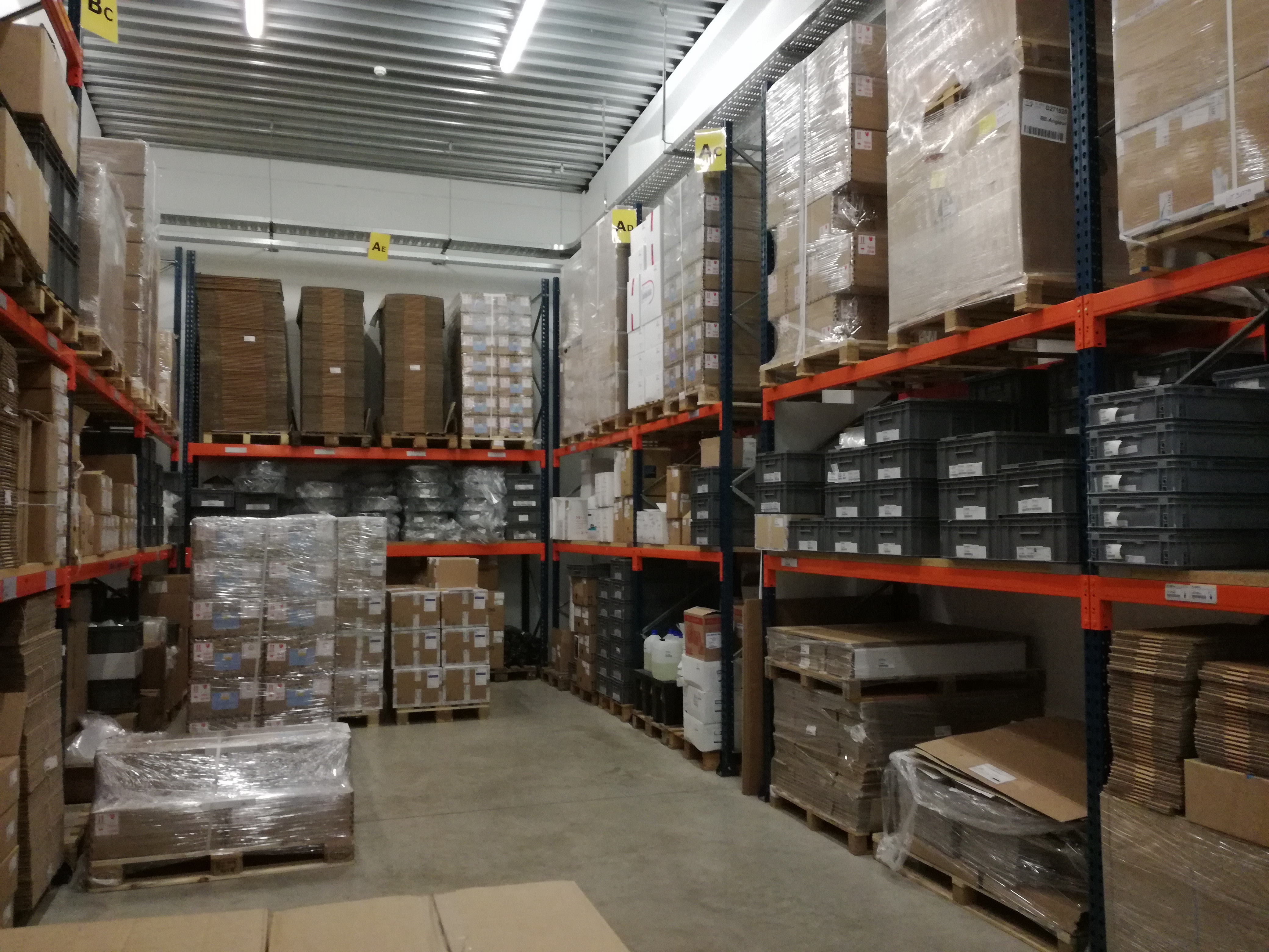 warehouse picture